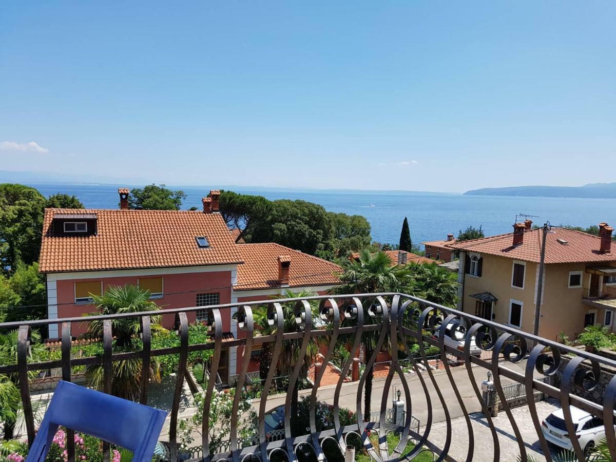 Villa Niki Rezine Lovran Exterior photo